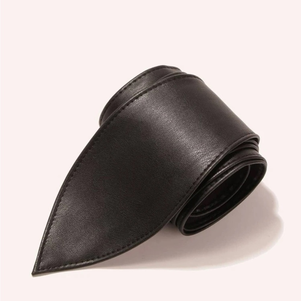 Faux Vegan Leather Wrap Belt Black - Picture 2 of 4